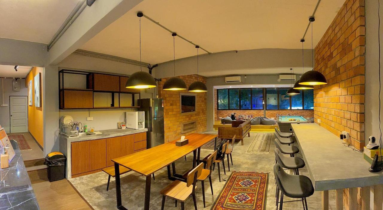 Arch Dormitorio Cenang ปันไตเจอนัง ภายนอก รูปภาพ