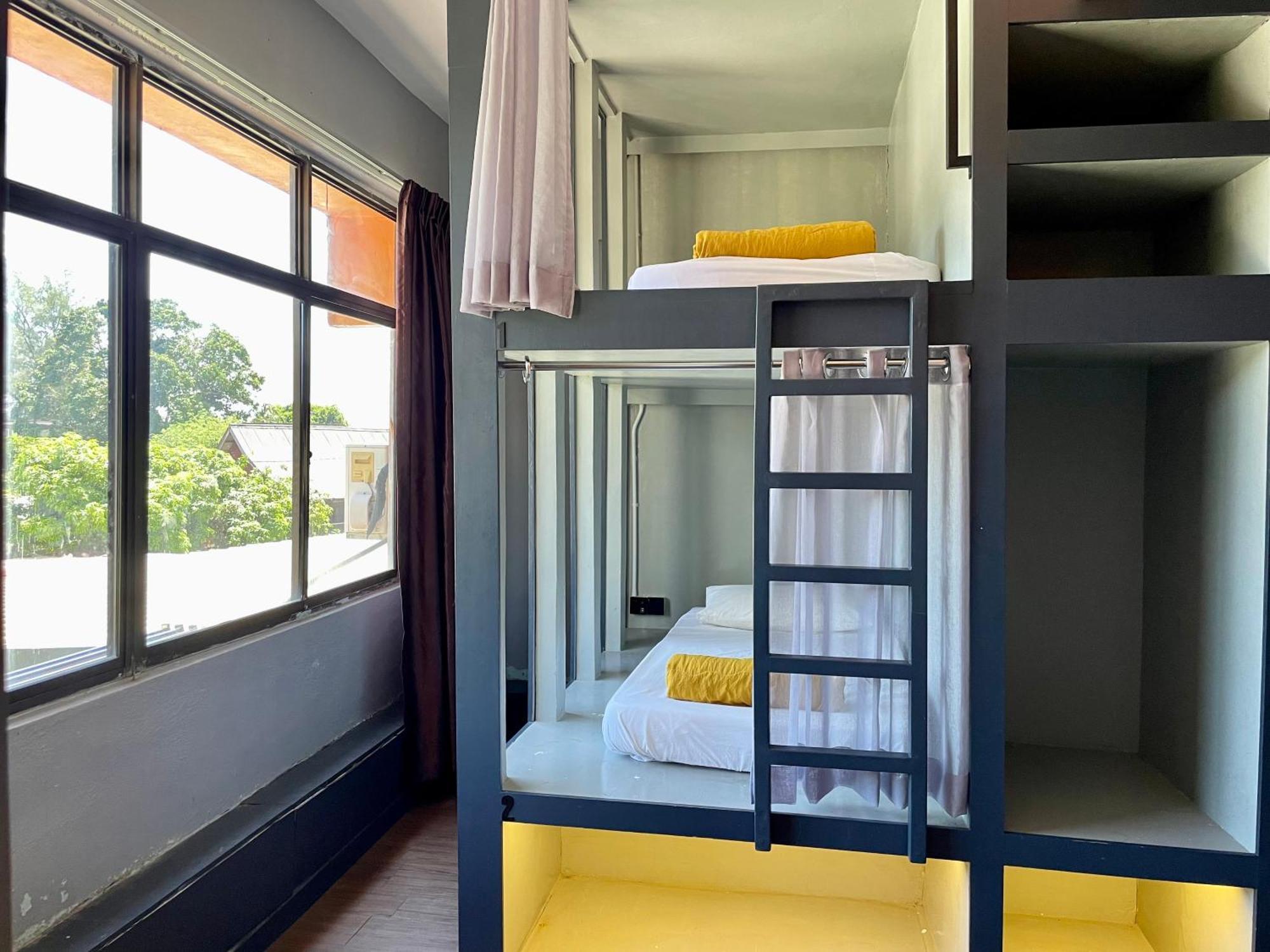 Arch Dormitorio Cenang ปันไตเจอนัง ภายนอก รูปภาพ