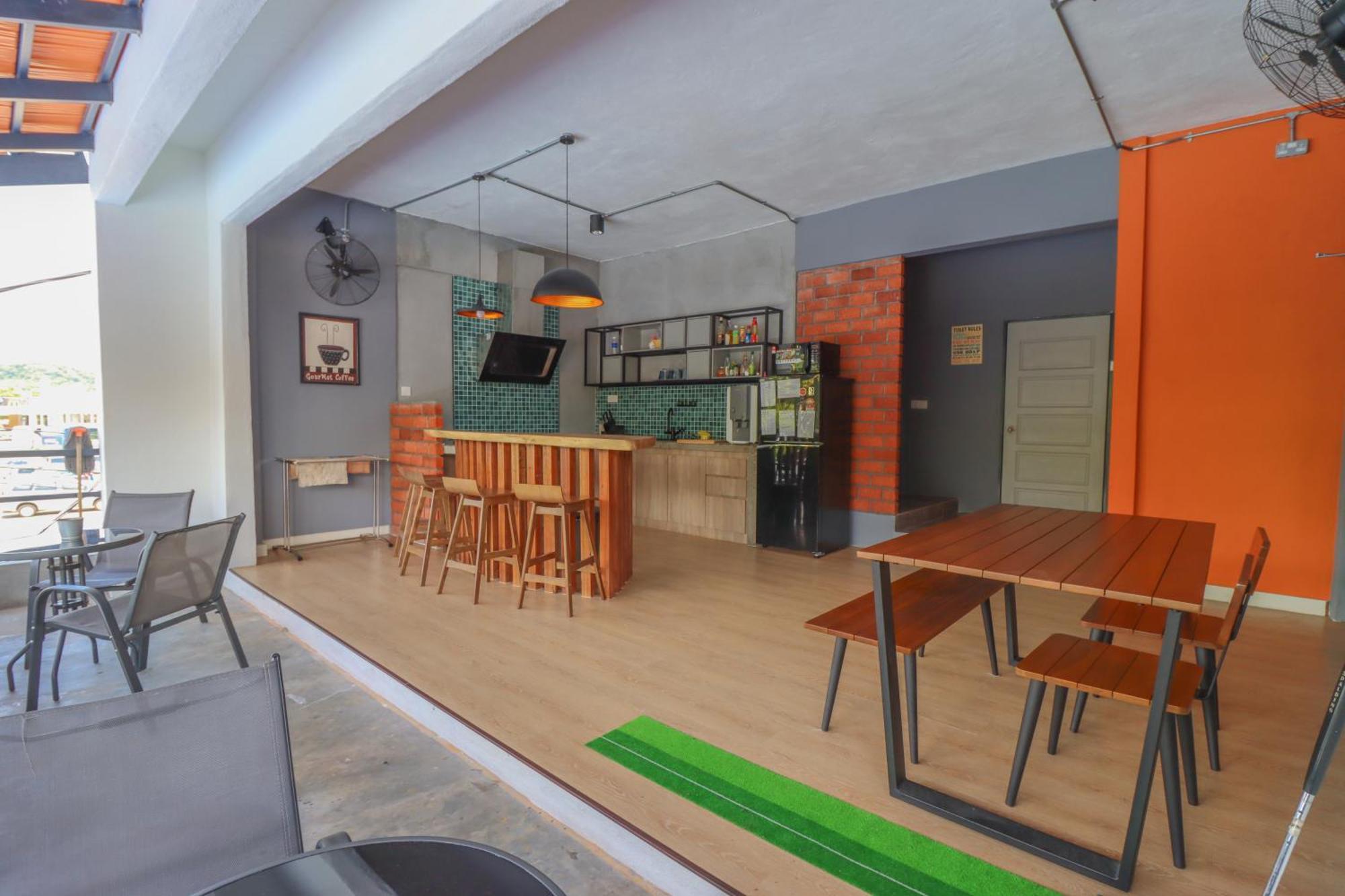 Arch Dormitorio Cenang ปันไตเจอนัง ภายนอก รูปภาพ